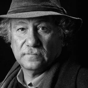 Juan Manuel Roca, notas para un perfil