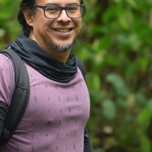 Un fragmento del libro De su vientre, el mar, leído por su autor